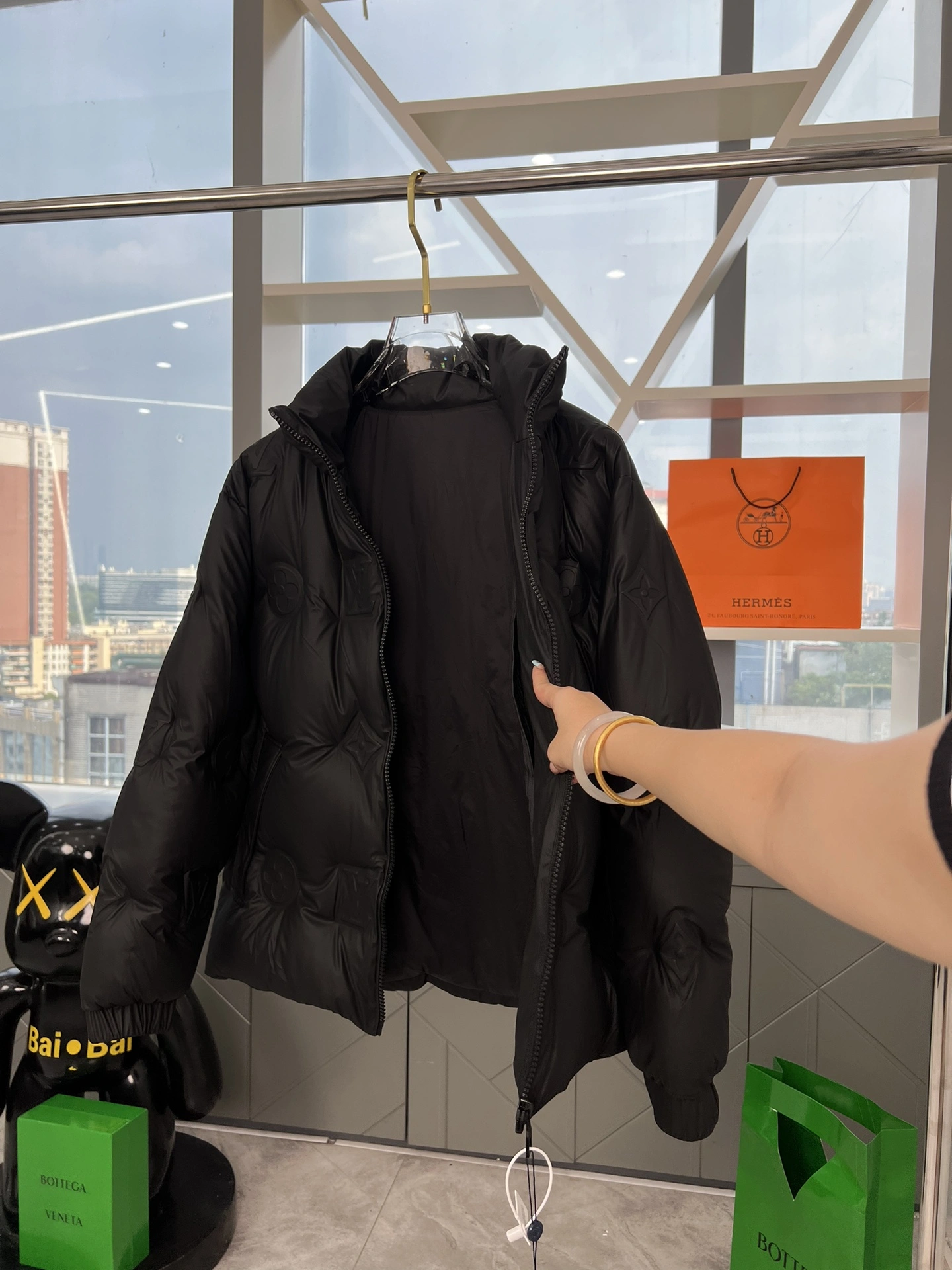 Affordable Louis Vuitton Down Jackets 139432