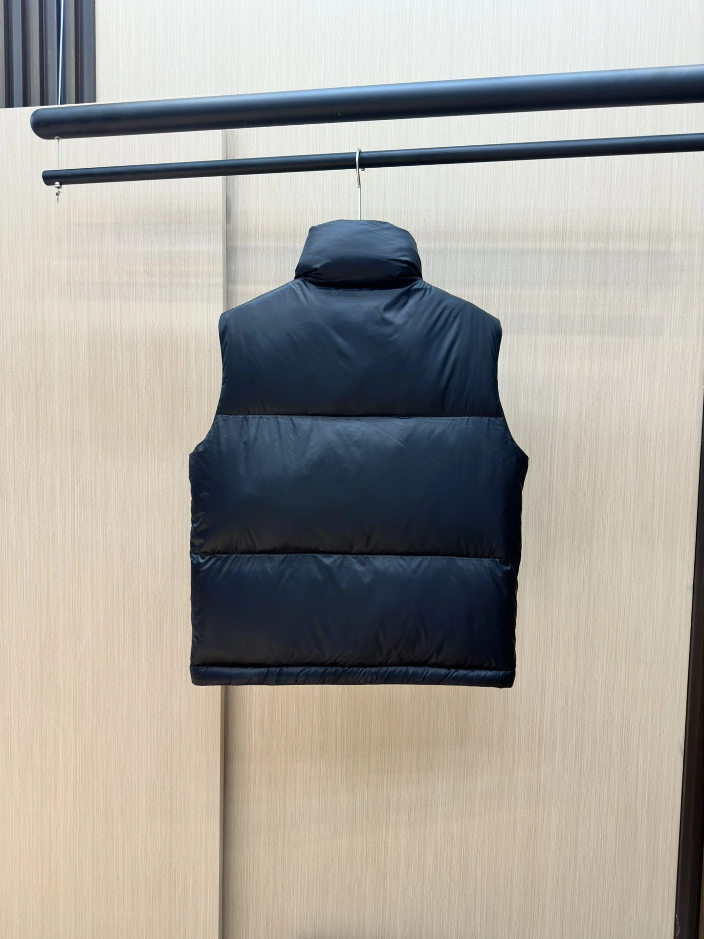 SunProtective Louis Vuitton Down Jackets 139421