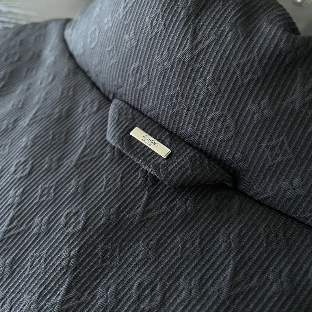 Louis Vuitton Down Jackets Comfortable 139436