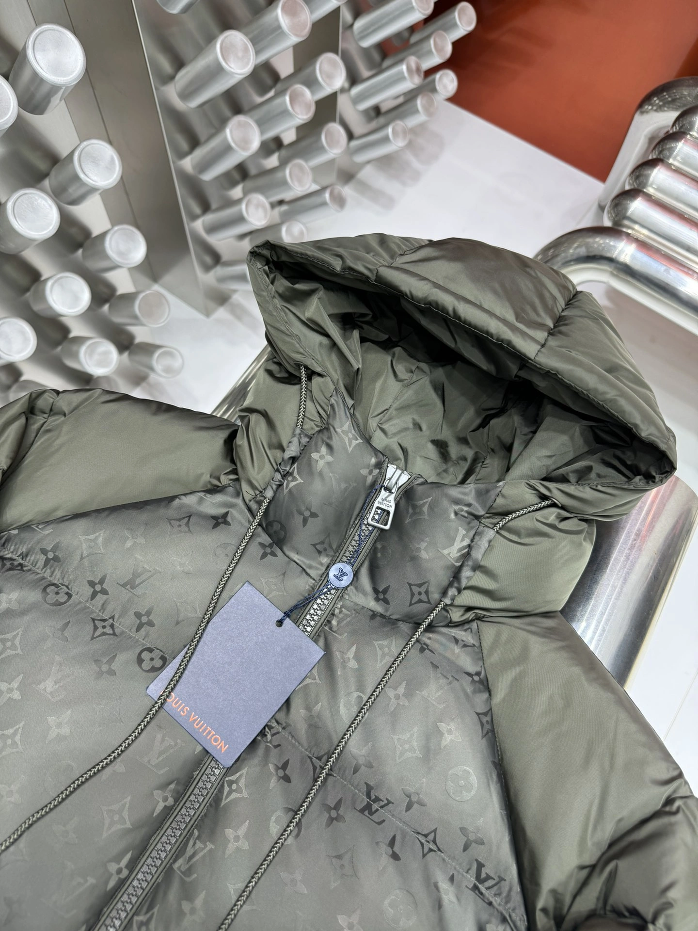 Louis Vuitton Down Jackets Snug 139413