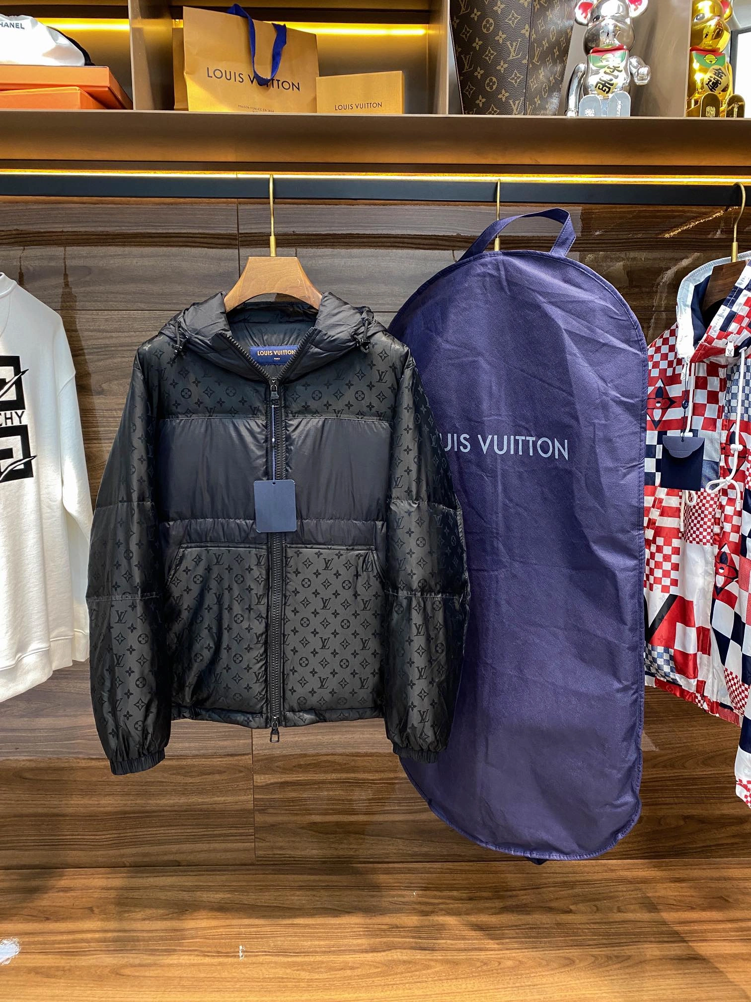 Louis Vuitton Down Jackets Seasonal 139408