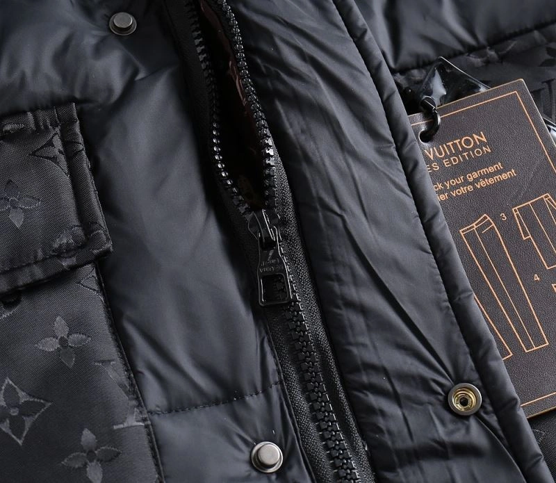 Louis Vuitton Down Jackets Minimalist 139353