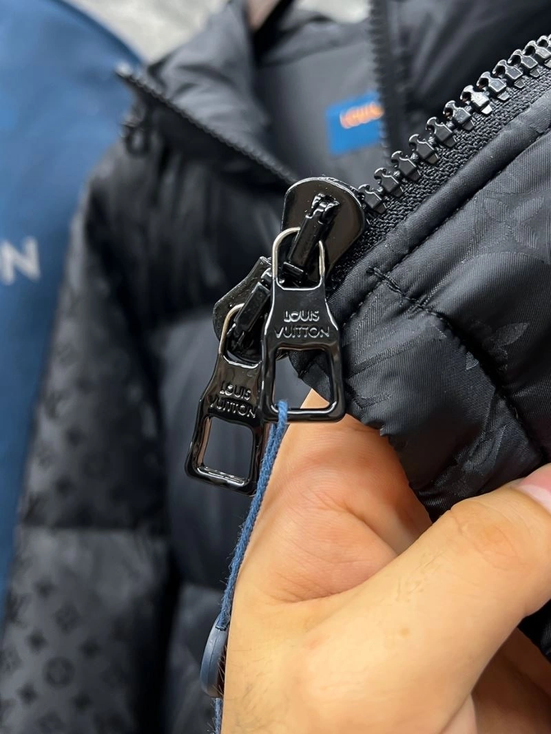 Stretchable Louis Vuitton Down Jackets 139347