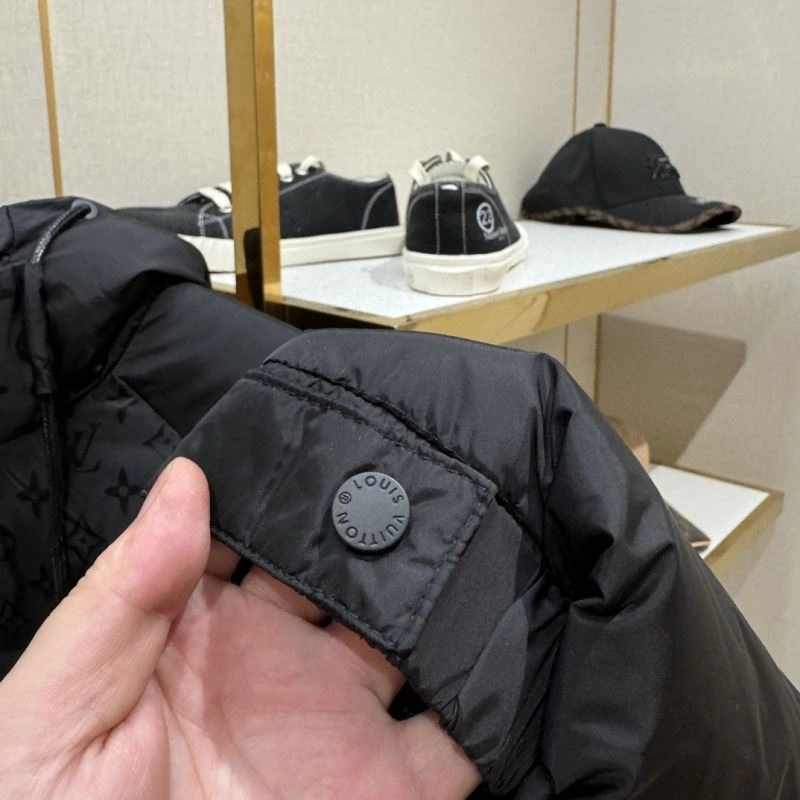 TimelessDesign Louis Vuitton Down Jackets 139345