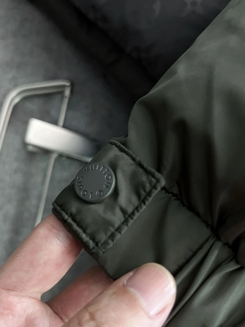 Louis Vuitton Down Jackets ComfortFit 139333