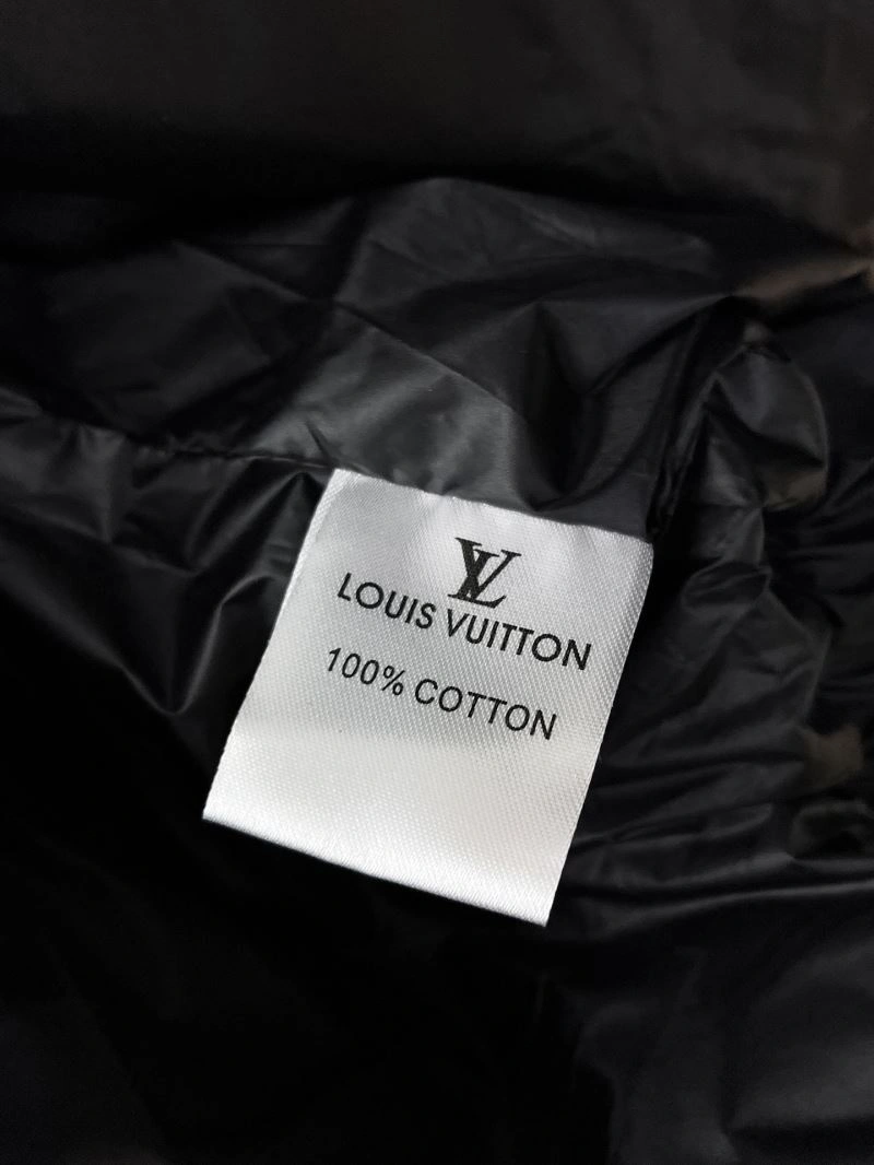 Louis Vuitton Down Jackets Breathable 139331
