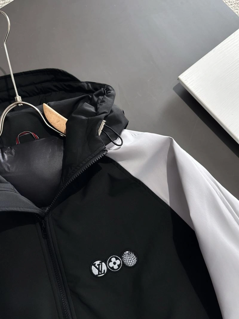 Louis Vuitton Down Jackets Lightweight 139332
