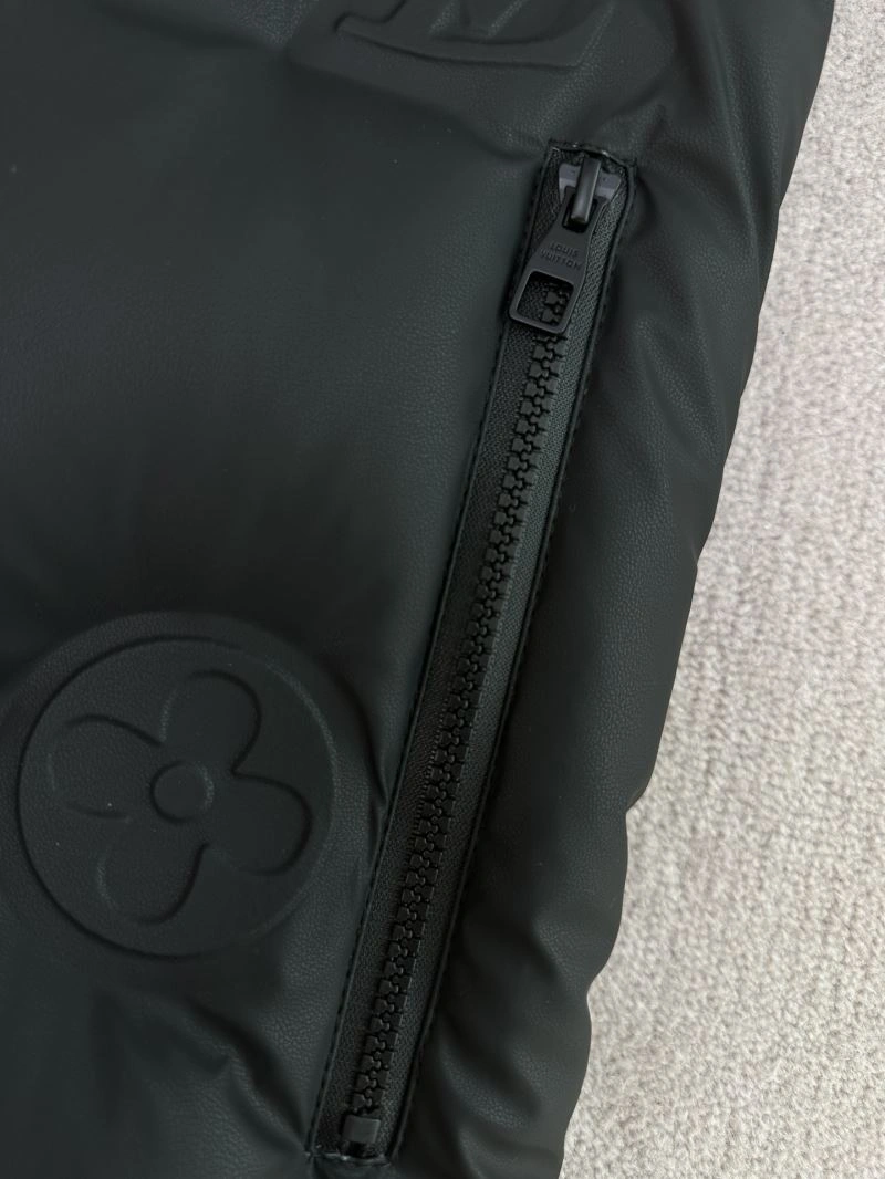 Practical Louis Vuitton Down Jackets 139327