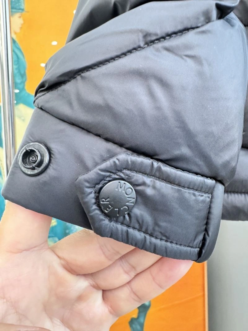 HighQuality Louis Vuitton Down Jackets 139328