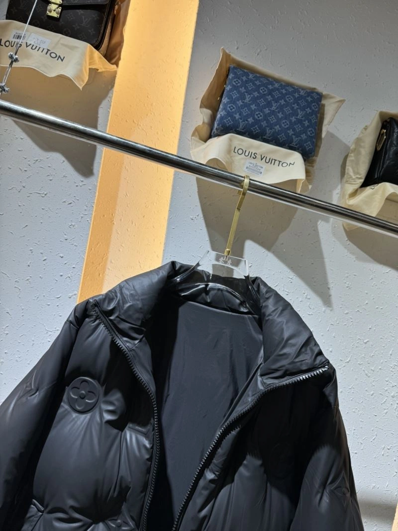 Louis Vuitton Down Jackets OnTrend 139317