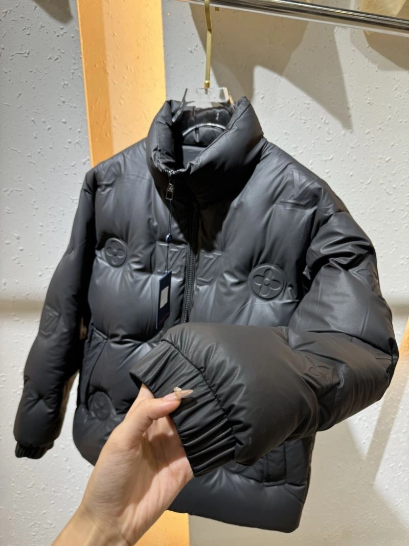 Louis Vuitton Down Jackets OnTrend 139317