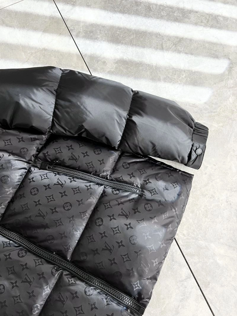 Louis Vuitton Down Jackets UrbanChic 139313