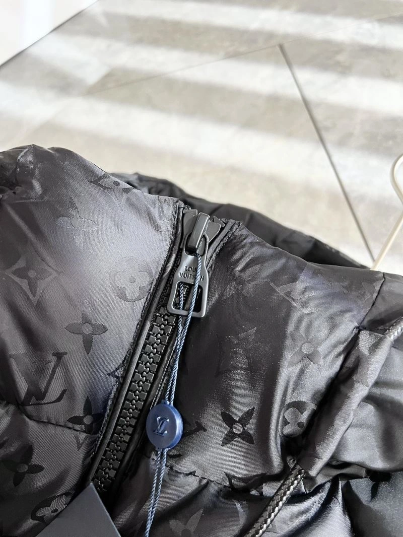 Louis Vuitton Down Jackets UrbanChic 139313