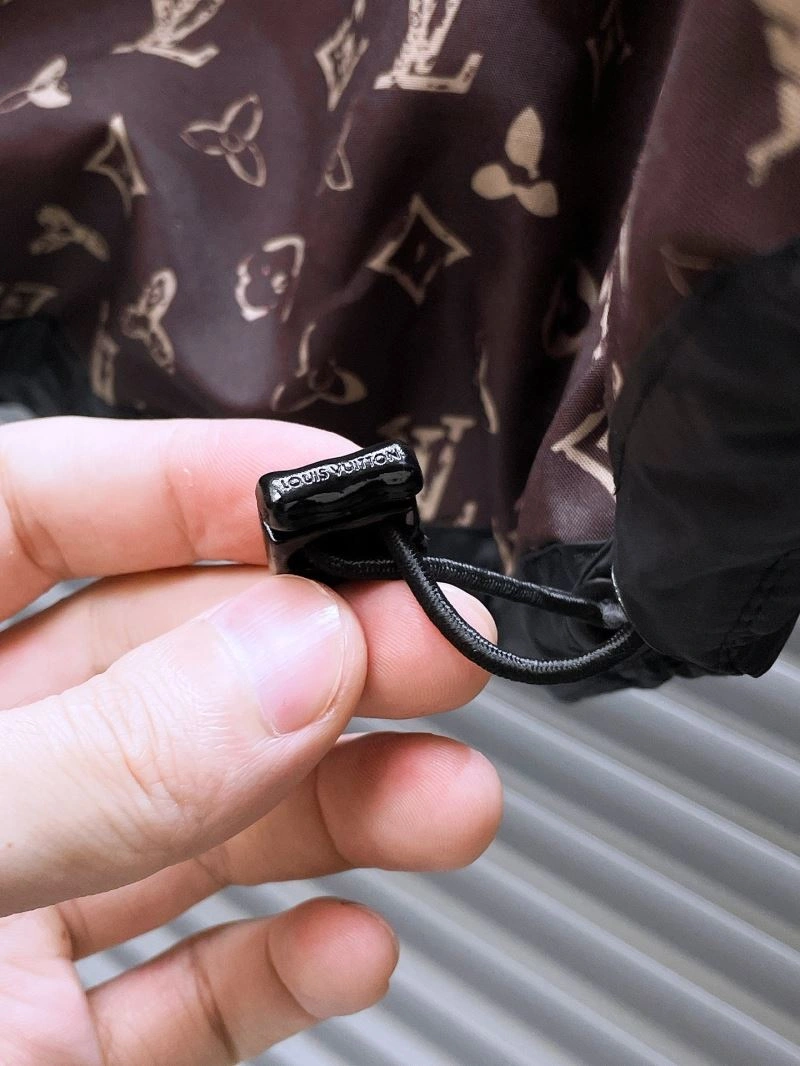 Louis Vuitton Down Jackets Trendsetting 139315