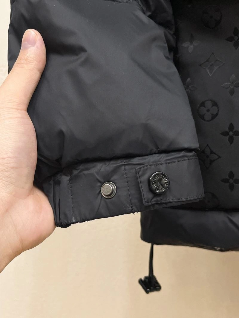 NewStyle Louis Vuitton Down Jackets 139296