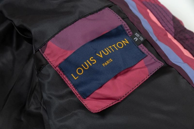 Louis Vuitton Down Jackets Attractive 139280