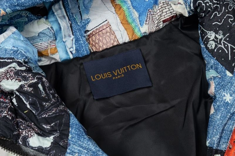 Louis Vuitton Down Jackets Affordable 139281
