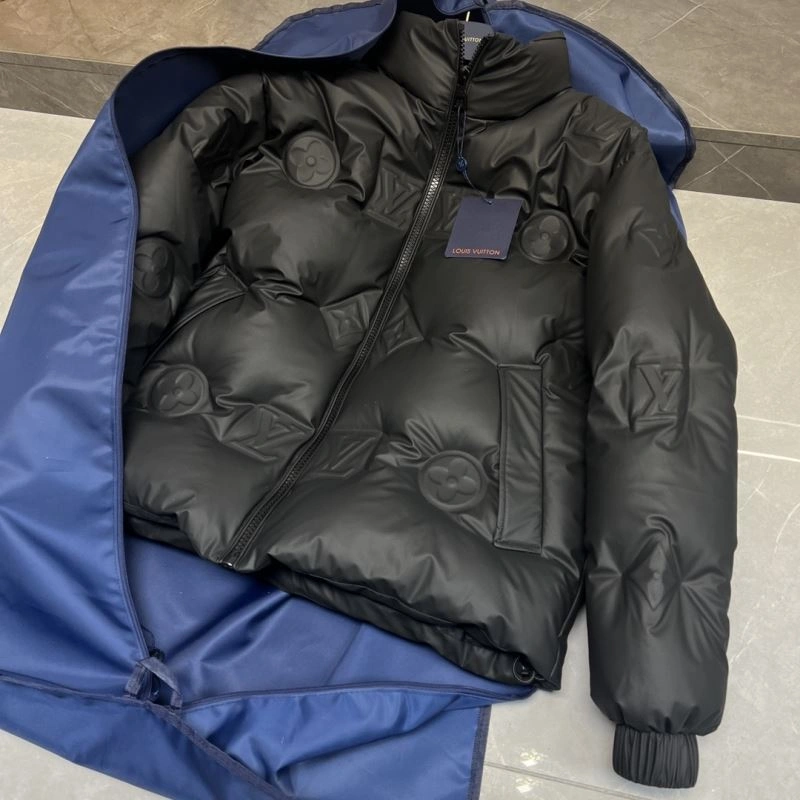Sleek Louis Vuitton Down Jackets 139289