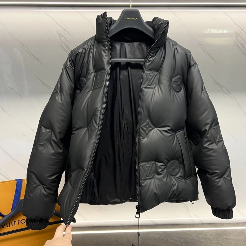 QuickDry Louis Vuitton Down Jackets 139274