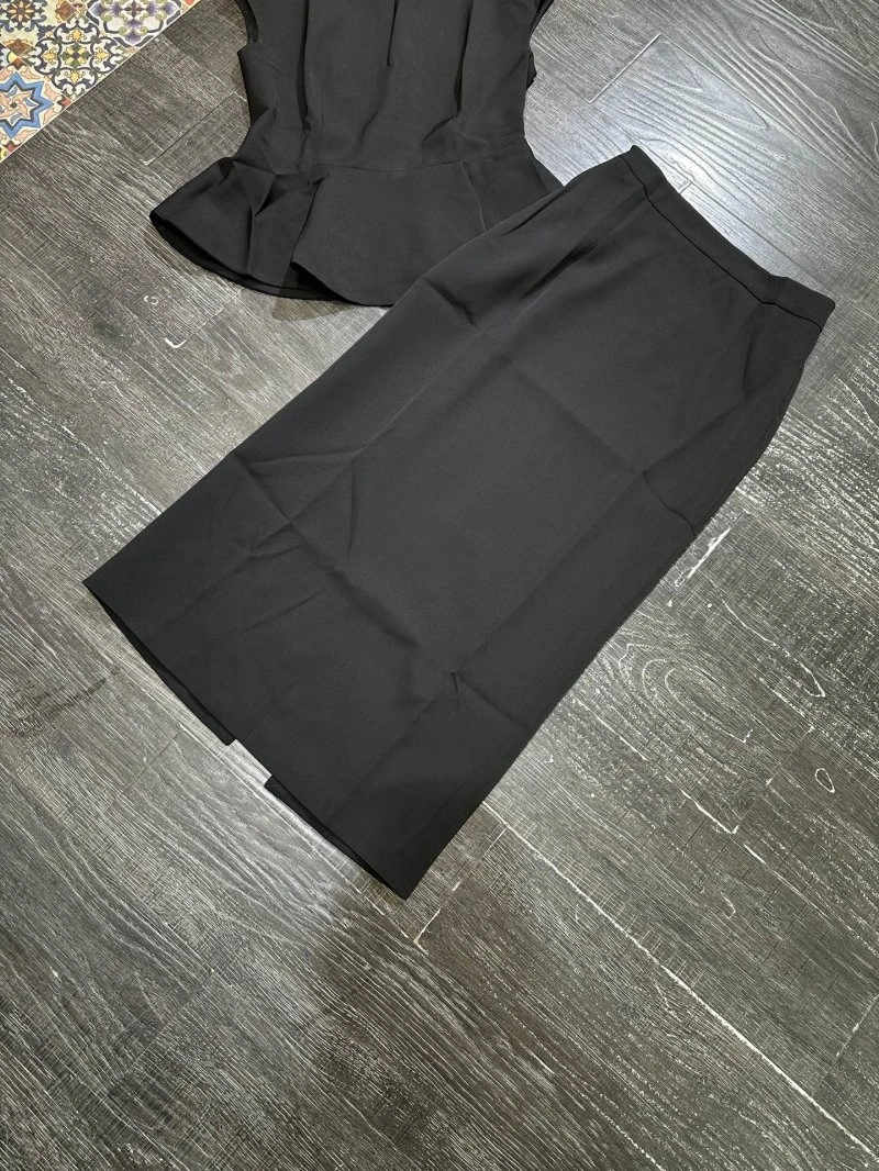 Louis Vuitton Dress Suits Affordable 131818