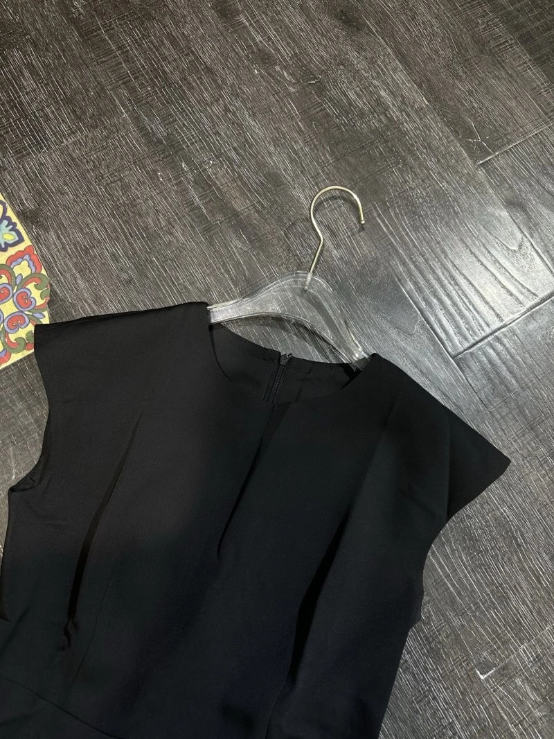 Louis Vuitton Dress Suits Affordable 131818