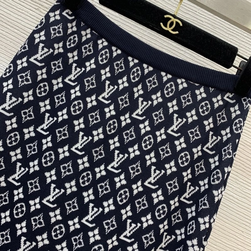 Louis Vuitton Dress Suits GoAnywhere 131405