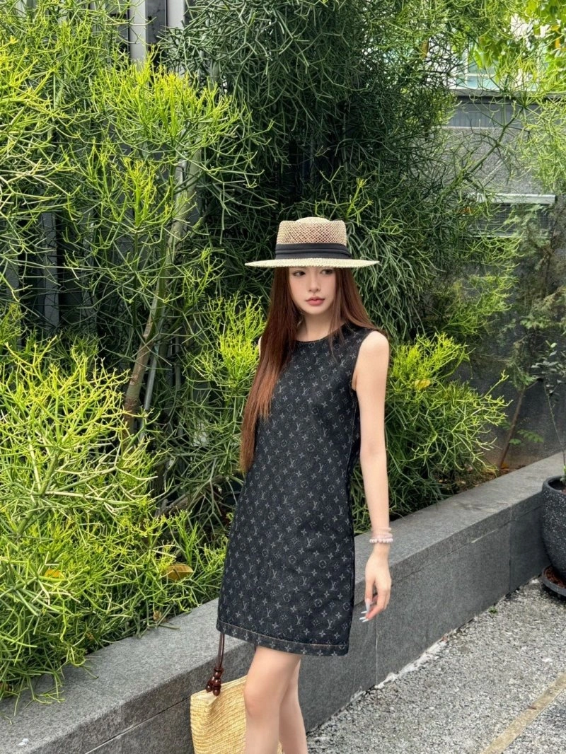 Louis Vuitton Dress Casual 131205