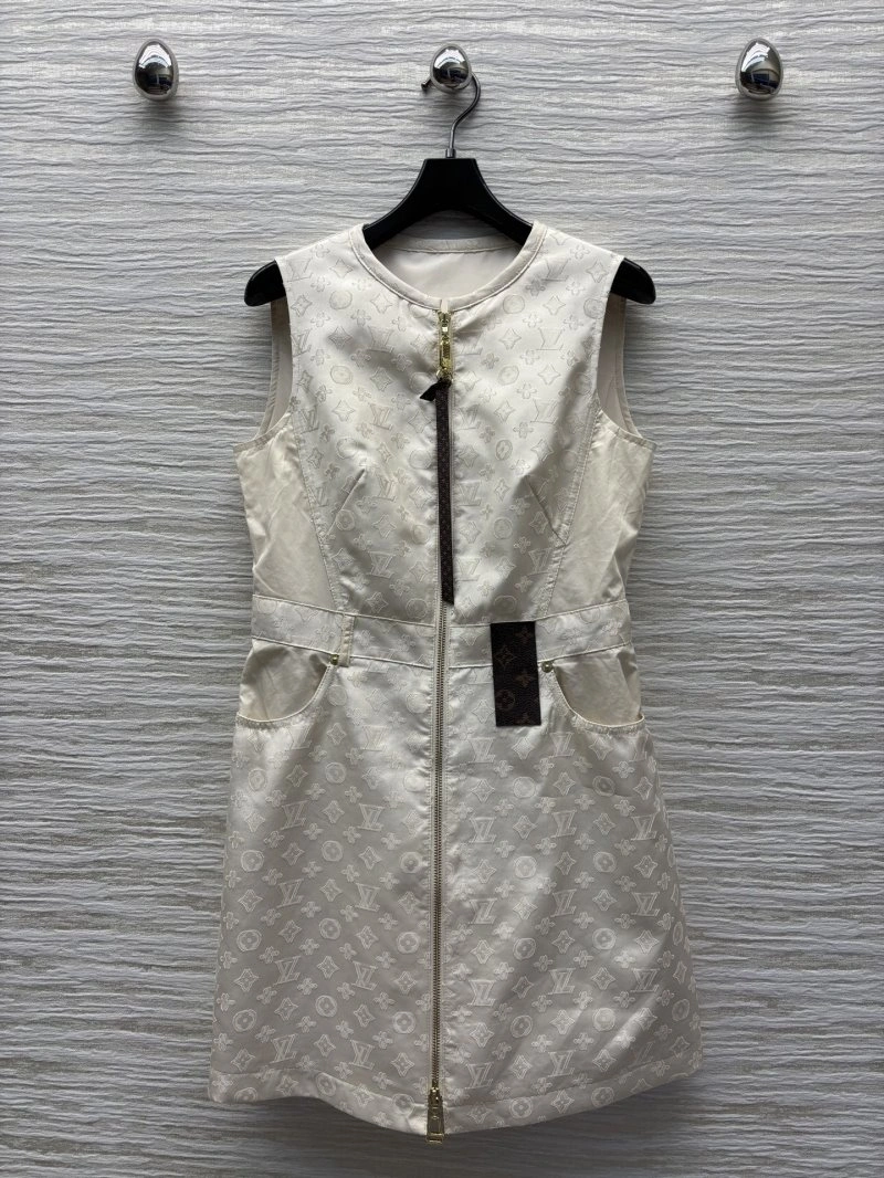 Louis Vuitton Dress Sporty 131173