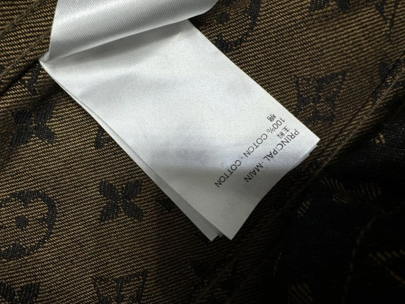 Louis Vuitton Dress Unisex 131170