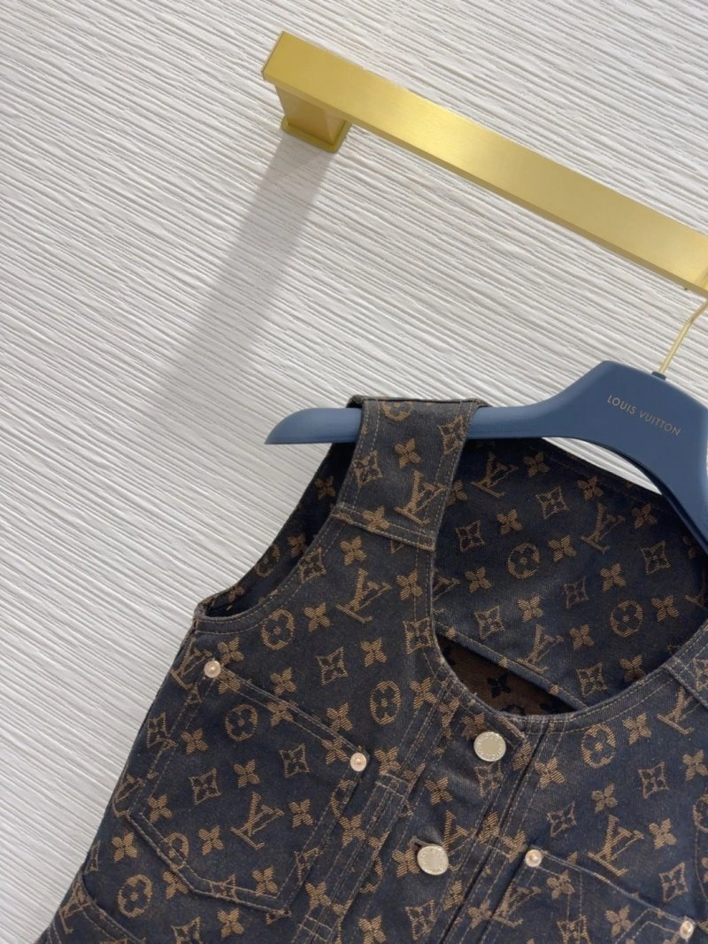 Contemporary Louis Vuitton Dress 131164