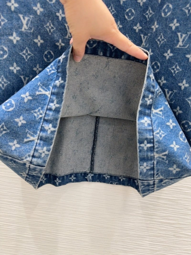 Louis Vuitton Dress ComfortFit 131175