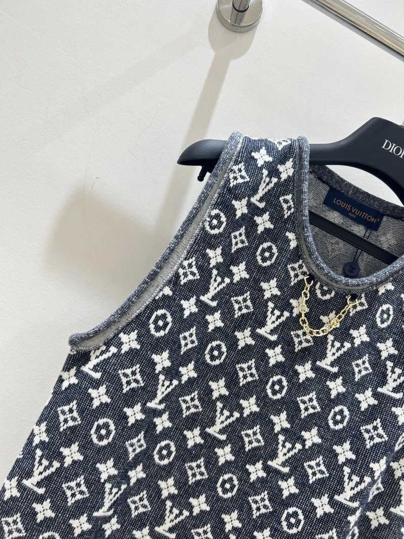 Louis Vuitton Dress Durable 131148
