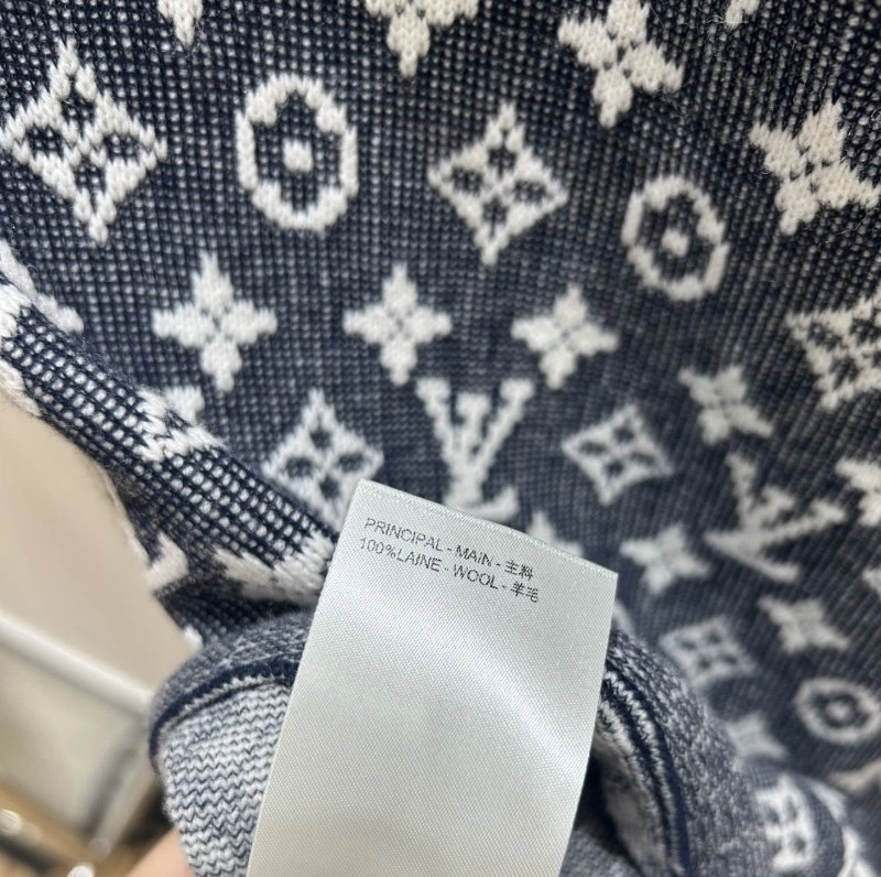 Louis Vuitton Dress Durable 131148