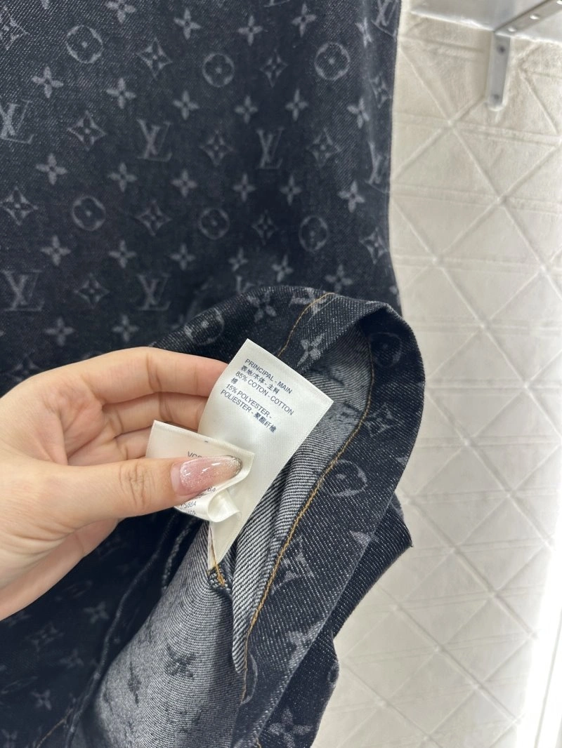 SmoothTexture Louis Vuitton Dress 131167