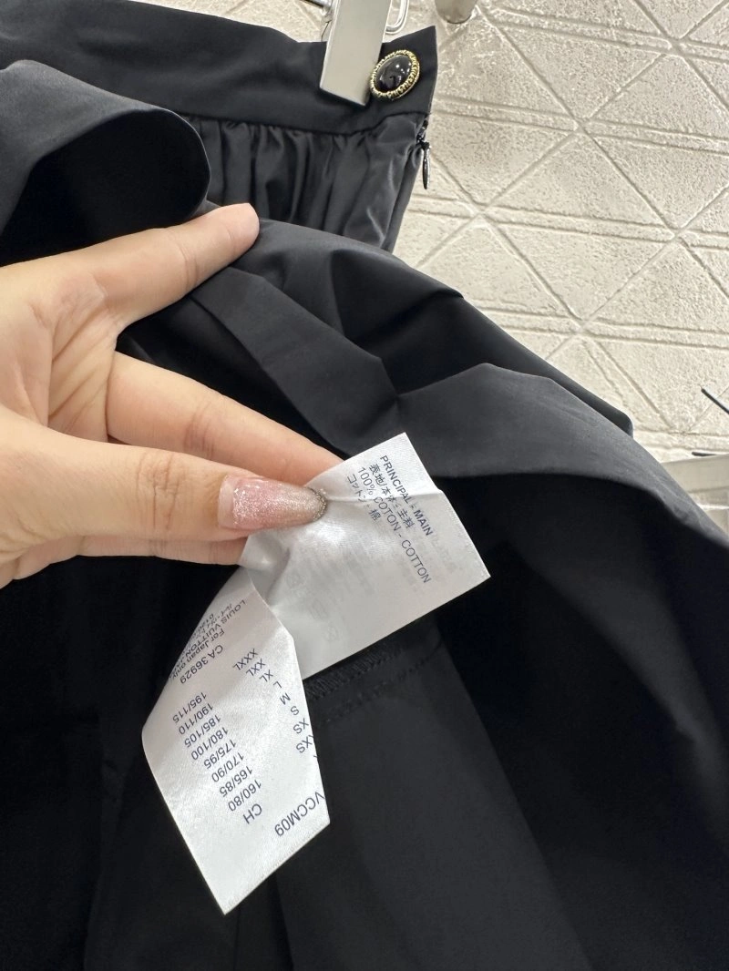 Louis Vuitton Dress MoistureWicking 131149