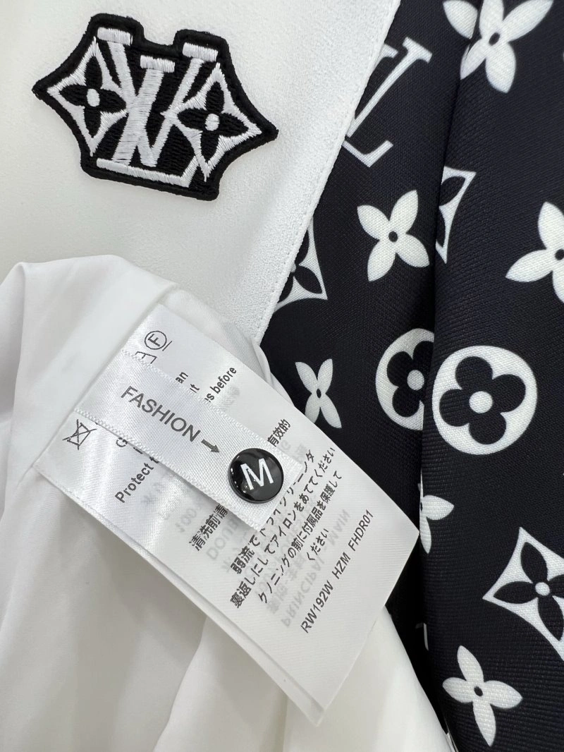 Functional Louis Vuitton Dress 131136
