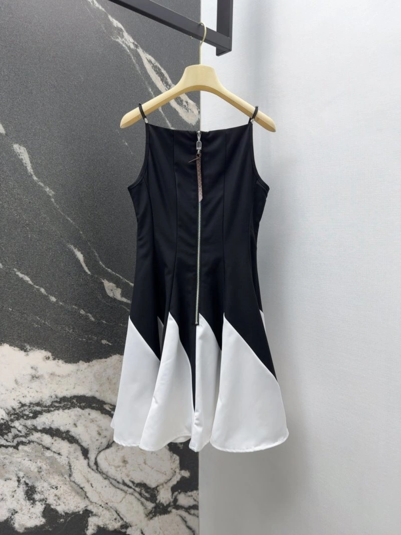 Lightweight Louis Vuitton Dress 131122