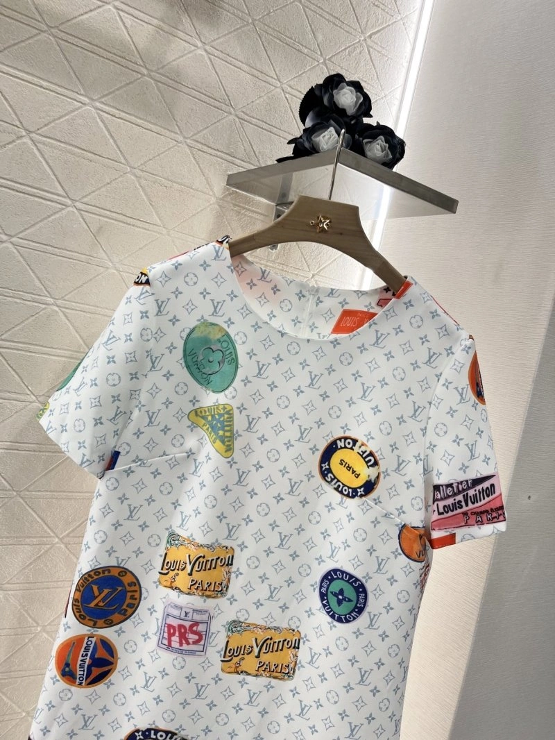 Louis Vuitton Dress TechFriendly 131117