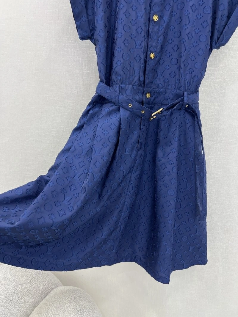 Sleek Louis Vuitton Dress 131934