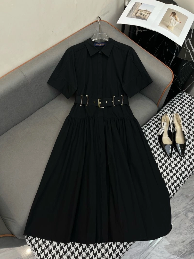 Minimalist Louis Vuitton Dress 131930
