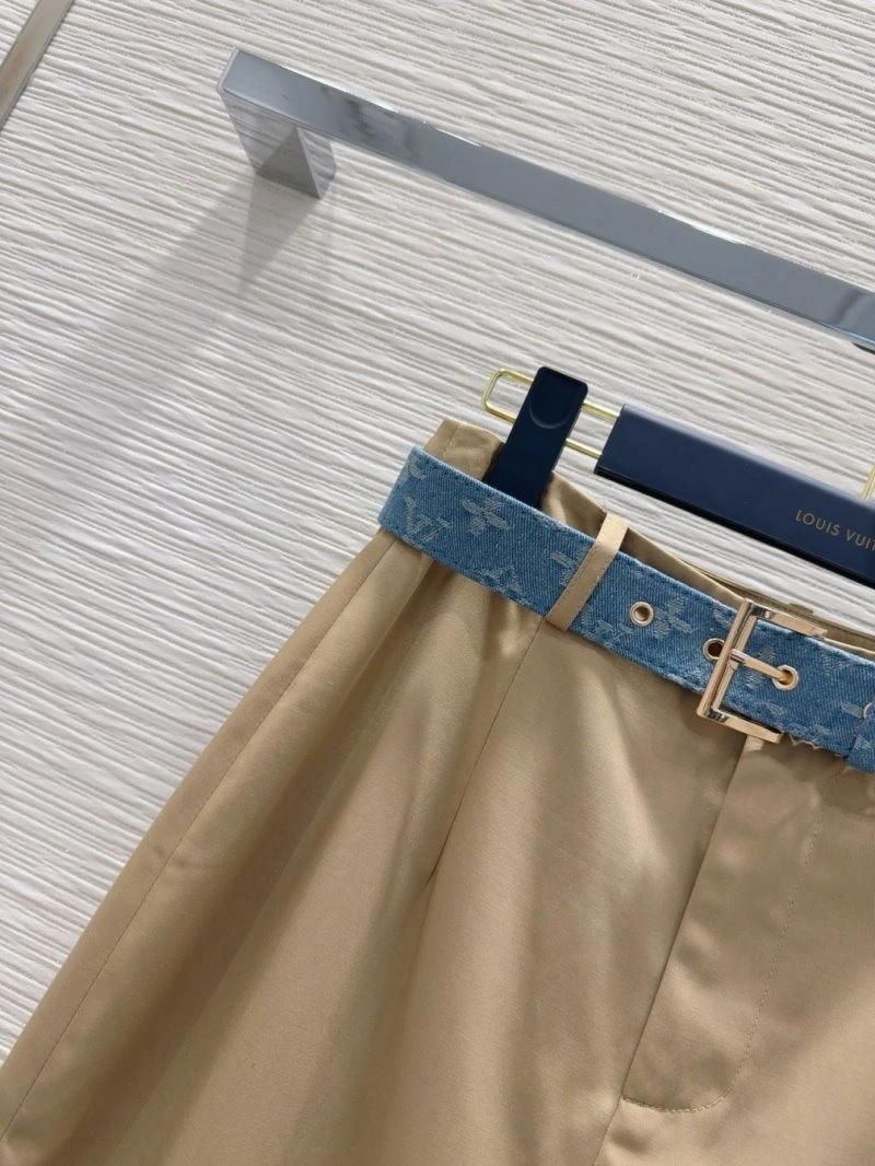Compact Louis Vuitton Dress 131927