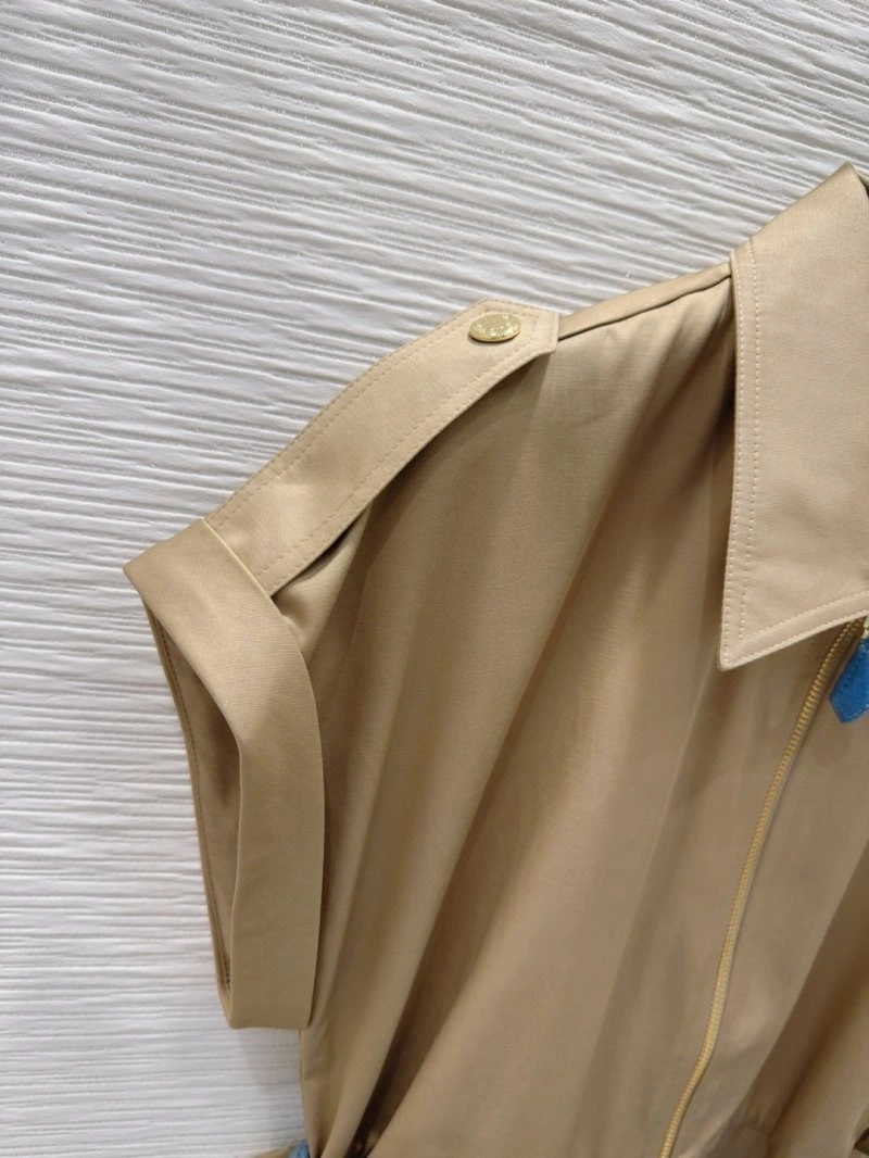 Louis Vuitton Dress Breathable 131922