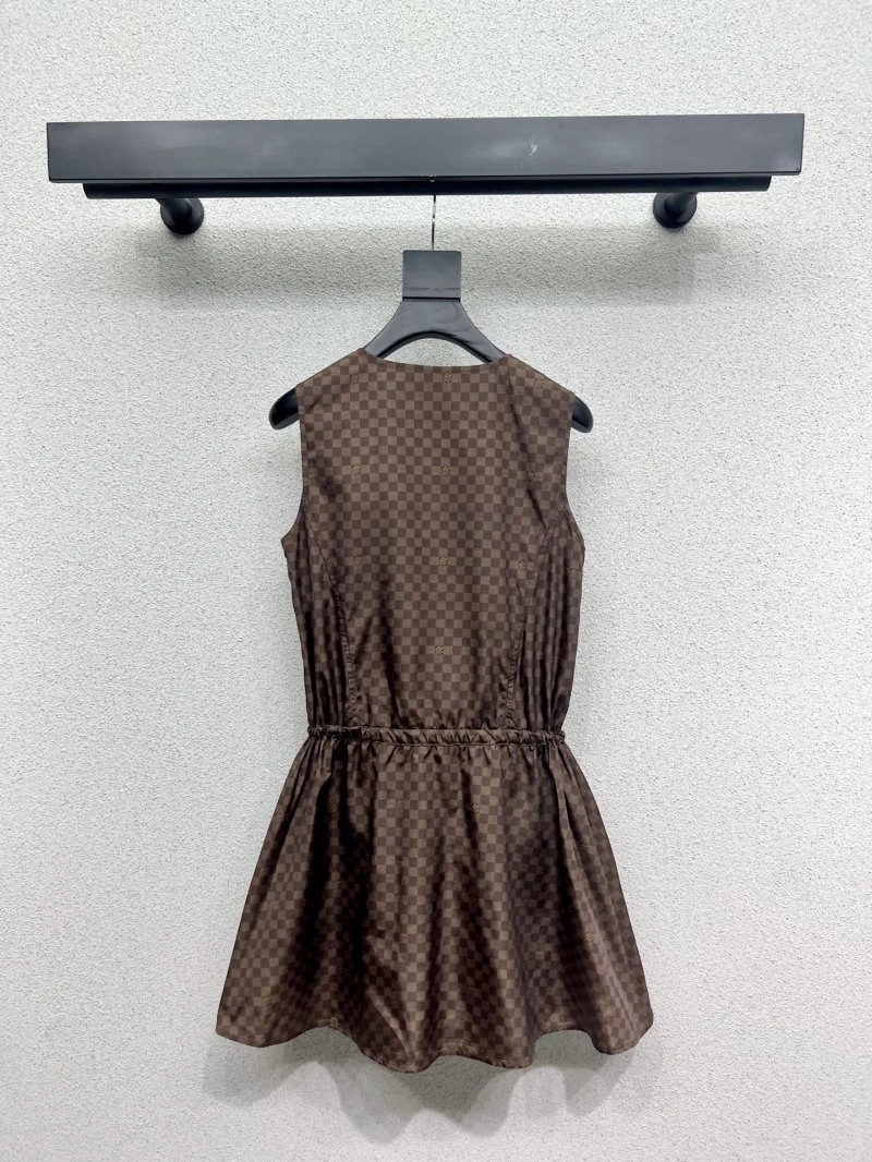 Supportive Louis Vuitton Dress 131908
