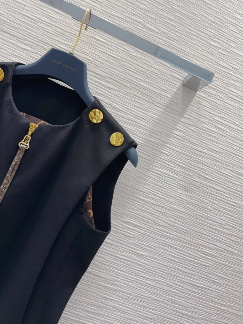 Louis Vuitton Dress Elegant 131890