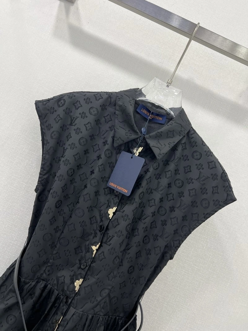 Fashionable Louis Vuitton Dress 131878