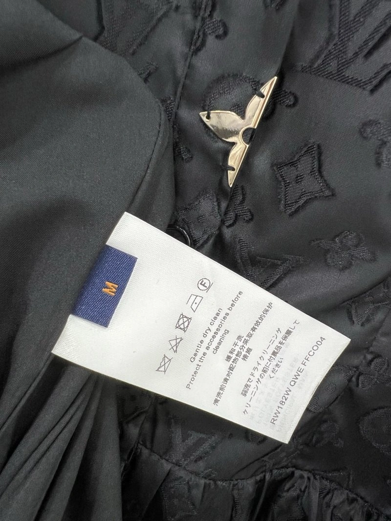 Fashionable Louis Vuitton Dress 131878