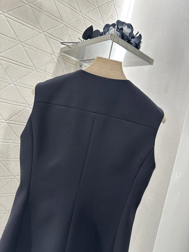 Louis Vuitton Dress Modern 131876