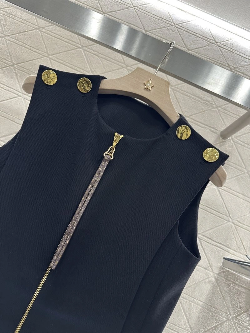 Louis Vuitton Dress Modern 131876