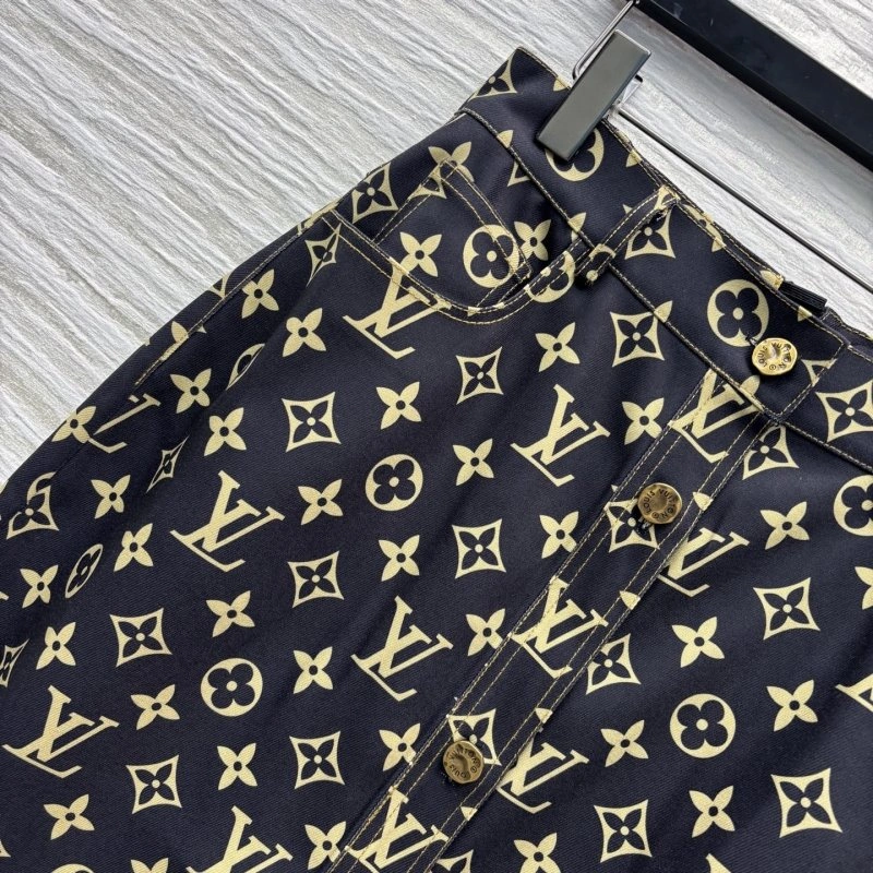 MultiPurpose Louis Vuitton Dress 131863