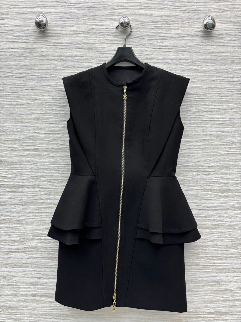 Louis Vuitton Dress WaterResistant 131883